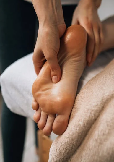 Reflexology with Leg and Foot massage